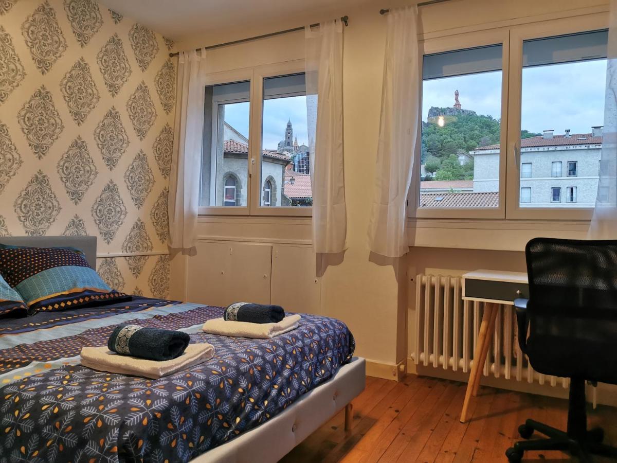 Le Puy-en-Velay Chambre Privee Dans Appart Partage, Centre Ville, Avec Vue Sur Les Monuments מראה חיצוני תמונה